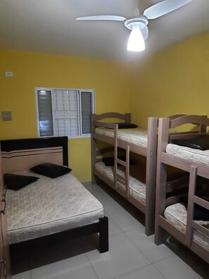 1 soverom, strykejern/-brett og wi-fi (inkludert)