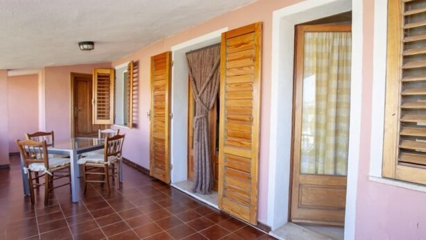 Unclassified image, 1 of 18, button - Chalet Monte Longu (Posada)