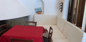 Villa, 2 Bedrooms | Living area | TV
