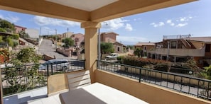 Villa, 2 Bedrooms | Terrace/patio