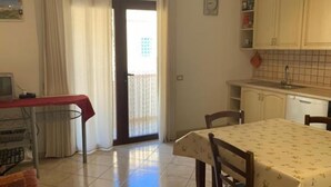 Departamento, 2 habitaciones | Servicio a la habitación