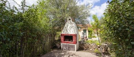 Grill-/Picknickplatz