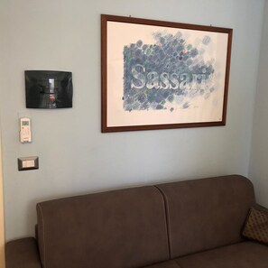 Apartment, 1 Bedroom | Living area | LCD TV - Dreaming L'alguer (Alghero)