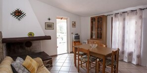 Apartment, 2 Schlafzimmer | Wohnbereich