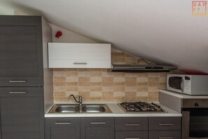 Appartamento, 2 camere da letto | Cucina privata | Frigorifero con congelatore, forno, piano cottura