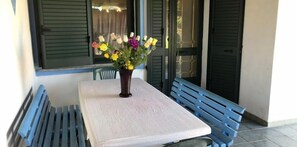 Apartment, 3 Schlafzimmer | Terrasse/Patio