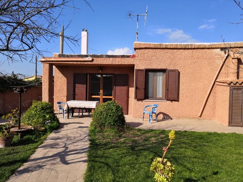 Villetta Ungias Con Giardino