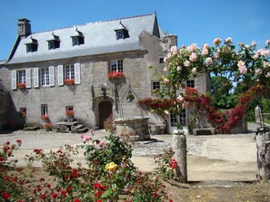 Exterior - The Grand Manoir 14 people (Audierne)