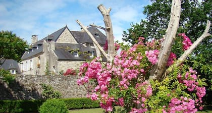 The Grand Manoir 14 people