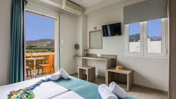 Grand kamer, 1 twee- of 2 eenpersoonsbedden | Geluiddichte muren, gratis wifi, beddengoed