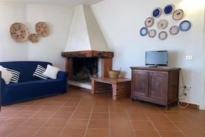 Apartment, 3 Schlafzimmer | Wohnbereich