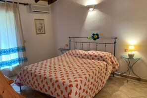 Apartment, 2 Bedrooms | Individually decorated, individually furnished, cots/infant beds