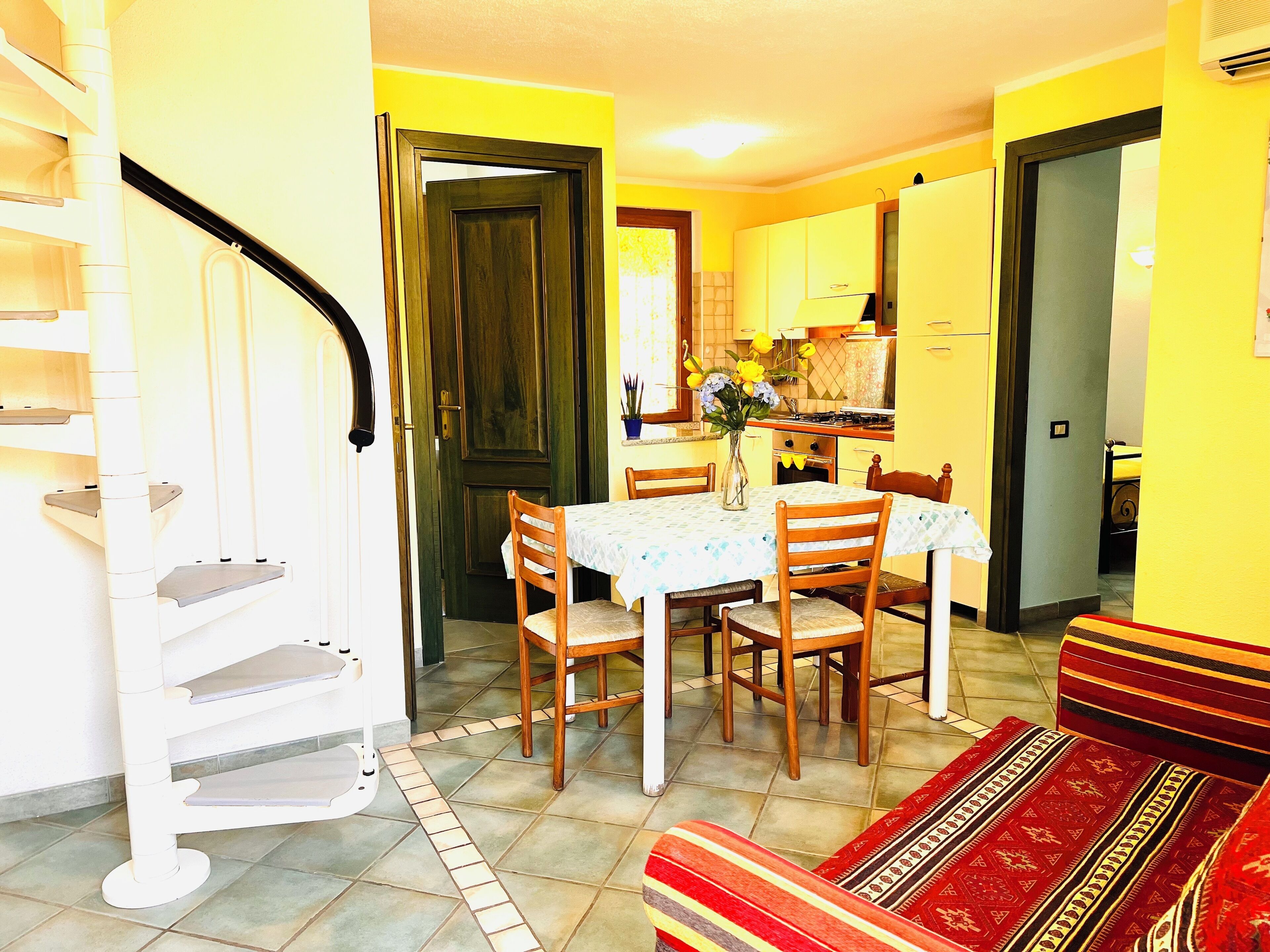 Apartment, 3 Bedrooms | Living area