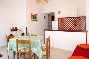 Essbereich im Zimmer