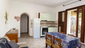 Unclassified image, 4 of 17, button - Le Due Colonne House (San Teodoro)