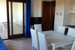 Essbereich im Zimmer