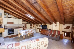 Apartment, 1 Bedroom | Private kitchen | Full-sized fridge, oven, stovetop, espresso maker