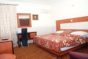 Classic Room | Minibar, in-room safe, individually decorated, individually furnished - Marvel Hotel  Suites (Abuja)