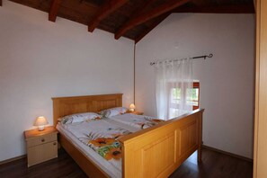 2 habitaciones, wifi gratis y ropa de cama 