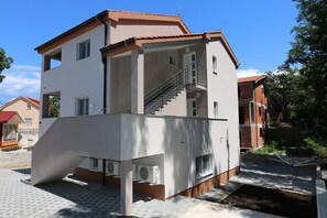 Exterior - Apartments Maric-Hlapa (10015-A3) - Soline - island Krk (Soline - island Krk)