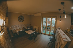 Mat- och restauranghall