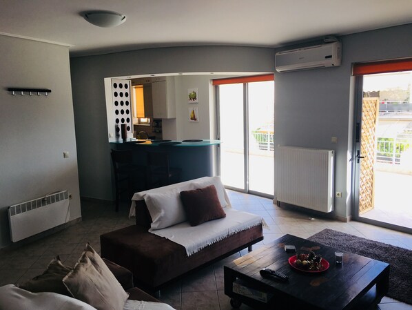 Apartment, 2 Bedrooms (Acropolis View) | Living area - Cozy Flat With Acropolis View (Athens)