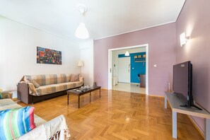 Apartment, 1 Bedroom | Living room | 42-inch flat-screen TV with digital channels, Smart TV - Comfortable Apartment near City Center (Athens)
