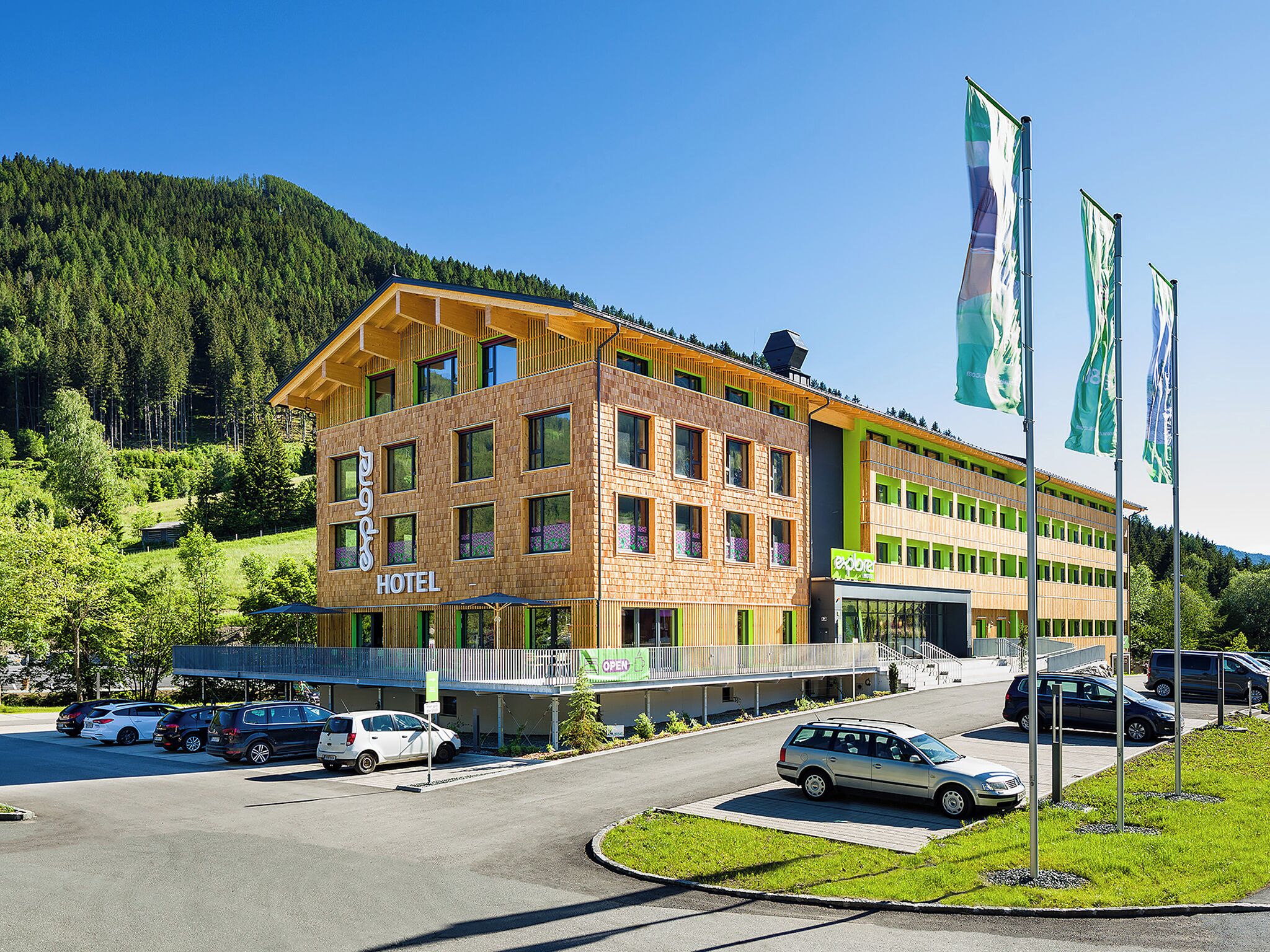 الإطلالة من المنشأة