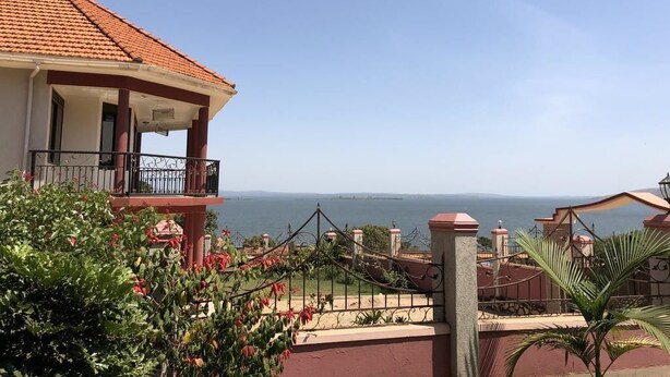 Unclassified image, 1 of 28, button - Marina Lake View Apartments (Jinja)