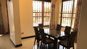 Unclassified image, 5 of 28, button - Marina Lake View Apartments (Jinja)