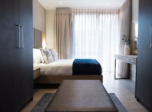 Apartamento exclusivo | 2 quartos, escrivaninha, ferros/tábuas de passar roupa