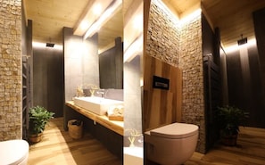 Comfort Chalet, Multiple Beds, Garden View | Bathroom