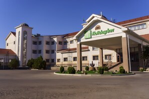 Exterior - Holiday Inn Aktau - Seaside by IHG (Aktau)