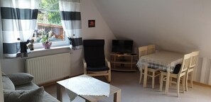 Flat-screen TV - Ferienwohnung Strudthoff (Ganderkesee)