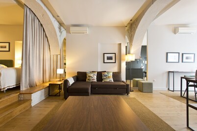 RVA Gustavo Eiffel Apartments