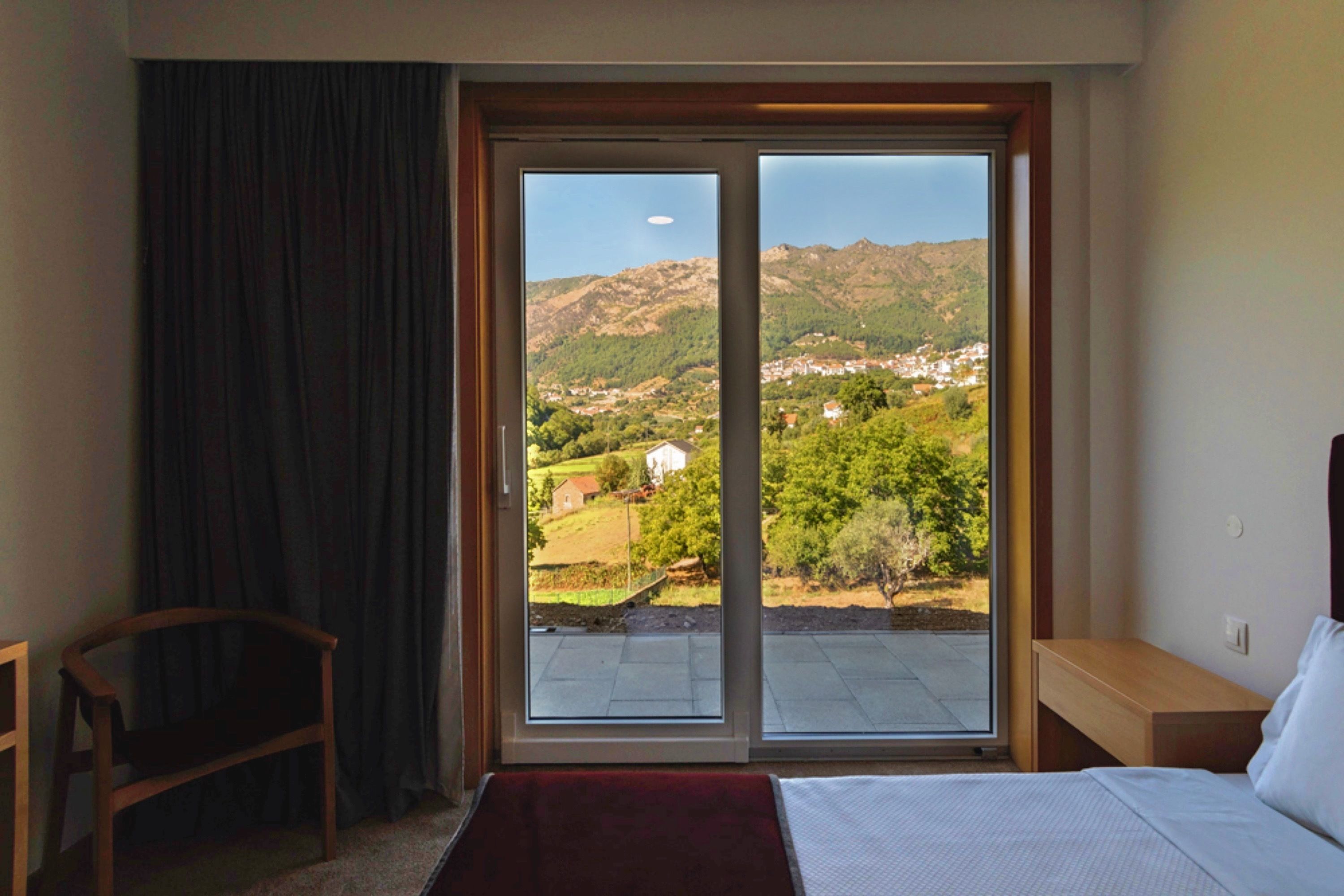 double room, accessible | mountain view