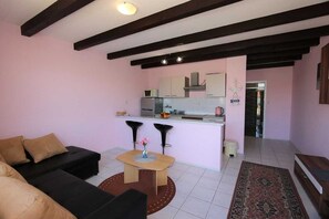 TV - Apartment Baranic nr2 (Silo - island Krk)