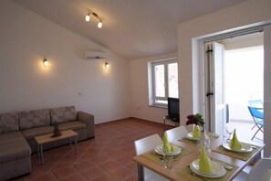 Dining - Apartments Djakovic (10034-A5) - Silo - island Krk (Silo - island Krk)