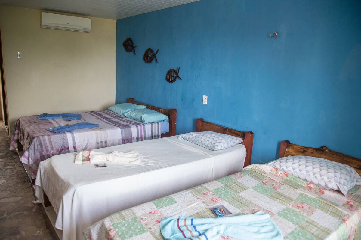 Minibar, kostenloses WLAN, Bettwäsche