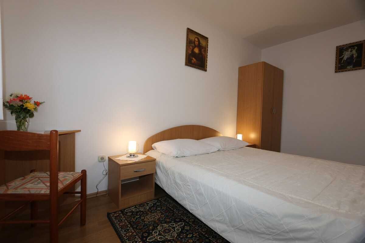 2 bedrooms, free WiFi, bed sheets