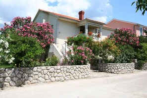 Exterior - Apartment Grskovic G. Setaliste A2 (Silo - island Krk)