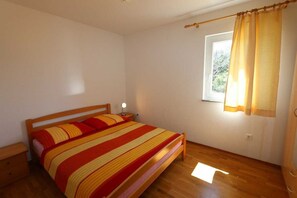 1 bedroom, free WiFi, bed sheets - Apartment Dudovic Damir A2 nr 2 (Silo - island Krk)