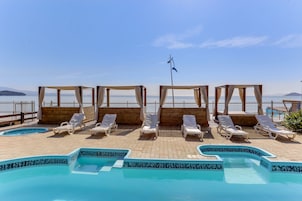Piscina all'aperto
