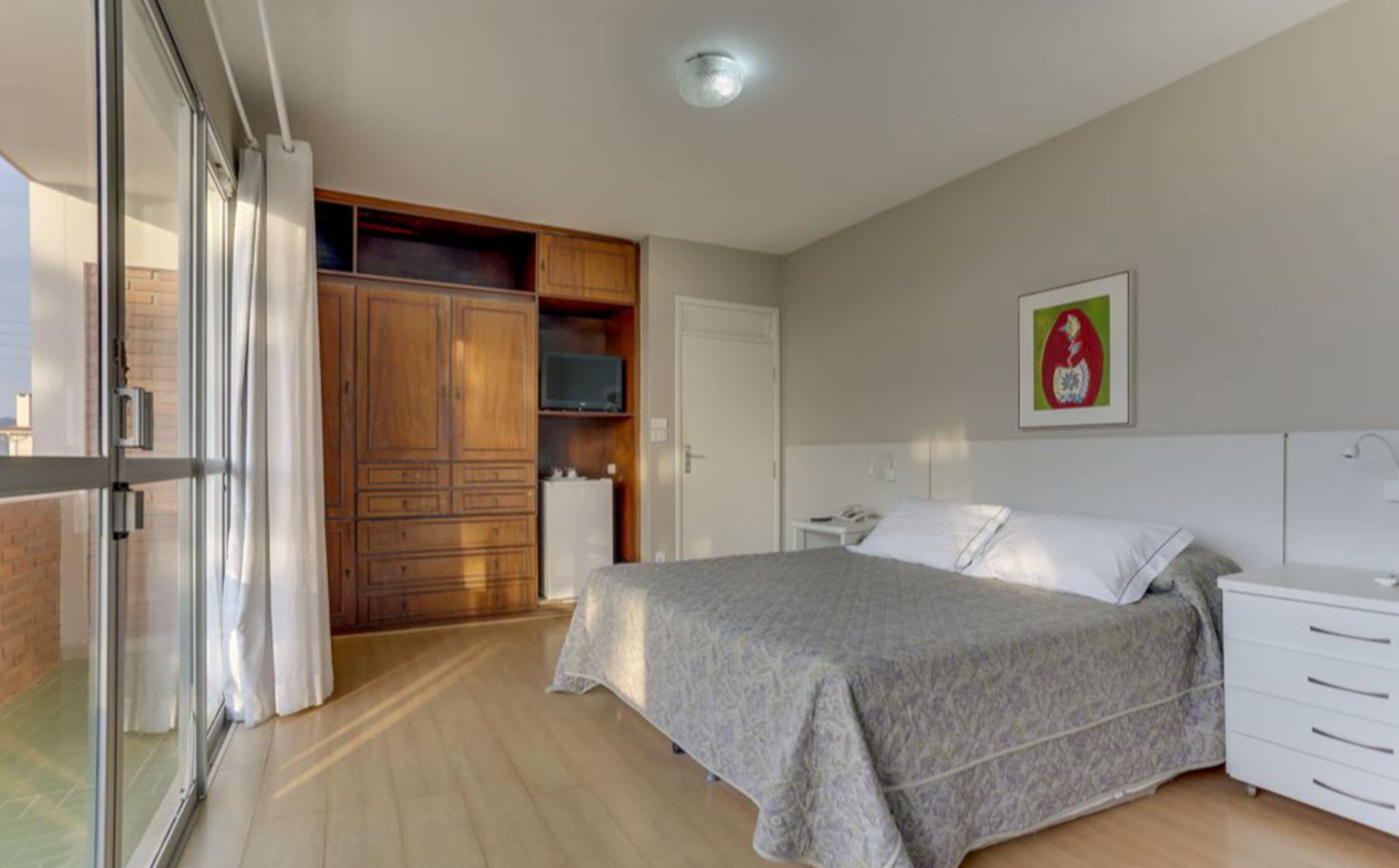 triple room, beach view, beachfront | 1 bedroom, minibar, blackout curtains, free wifi