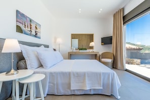 2 chambres, fer et planche Ă repasser, Wi-Fi, draps fournis