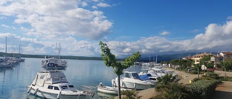 Marina/club náutico