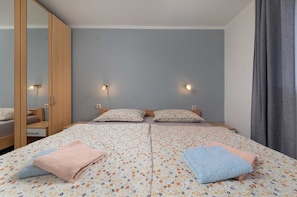 2 chambres, Wi-Fi gratuit, draps fournis
