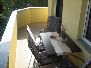 Outdoor dining - Apartment Fugosic A4 (Silo - island Krk)