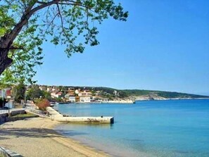 Beach - Apartment Fugosic A4 (Silo - island Krk)