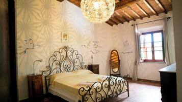 3 camere, ferro/asse da stiro, culla da viaggio, Wi-Fi gratuito